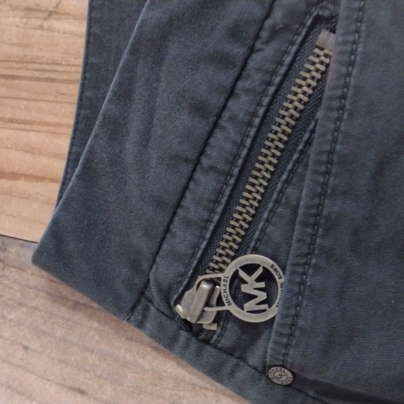 Michael Kors Army Green Gramercy Fit Flare Ankle Pants Size 8p - Picture 5 of 11